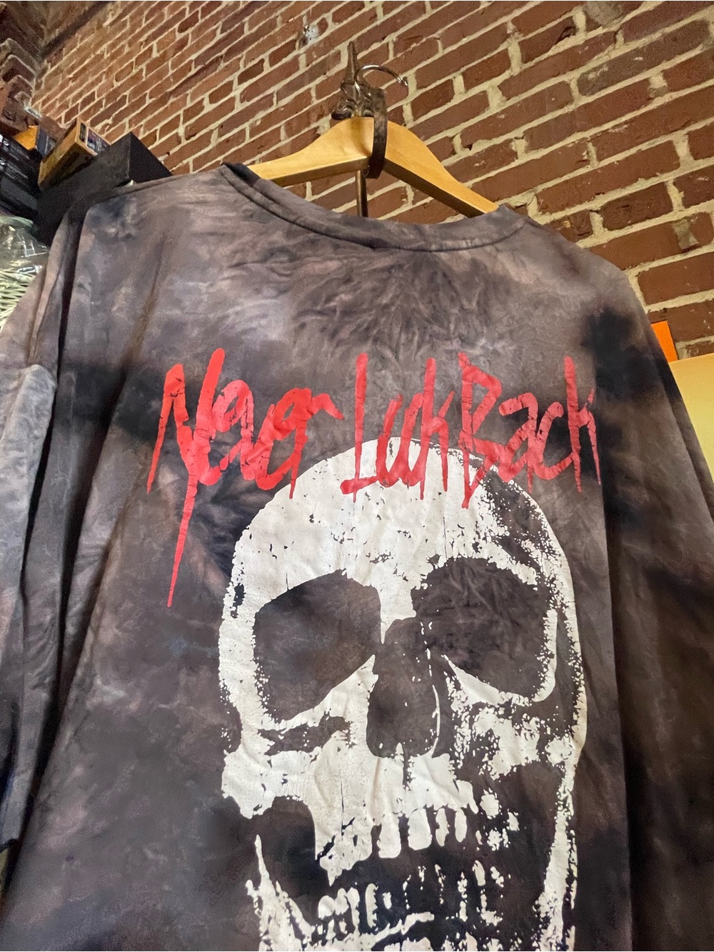 Never Look Back". - Picture 4 of 6